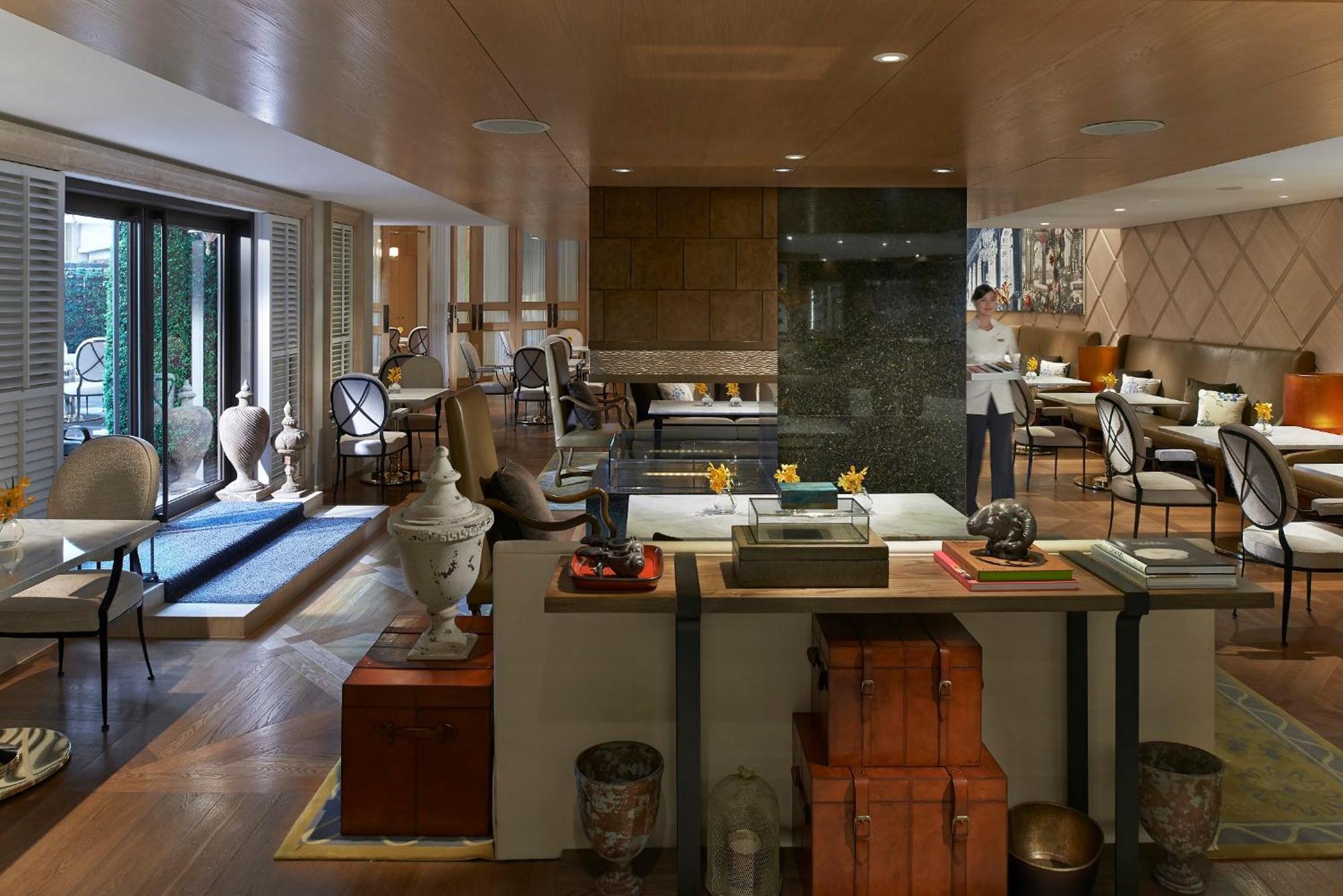 Club Deluxe King Room